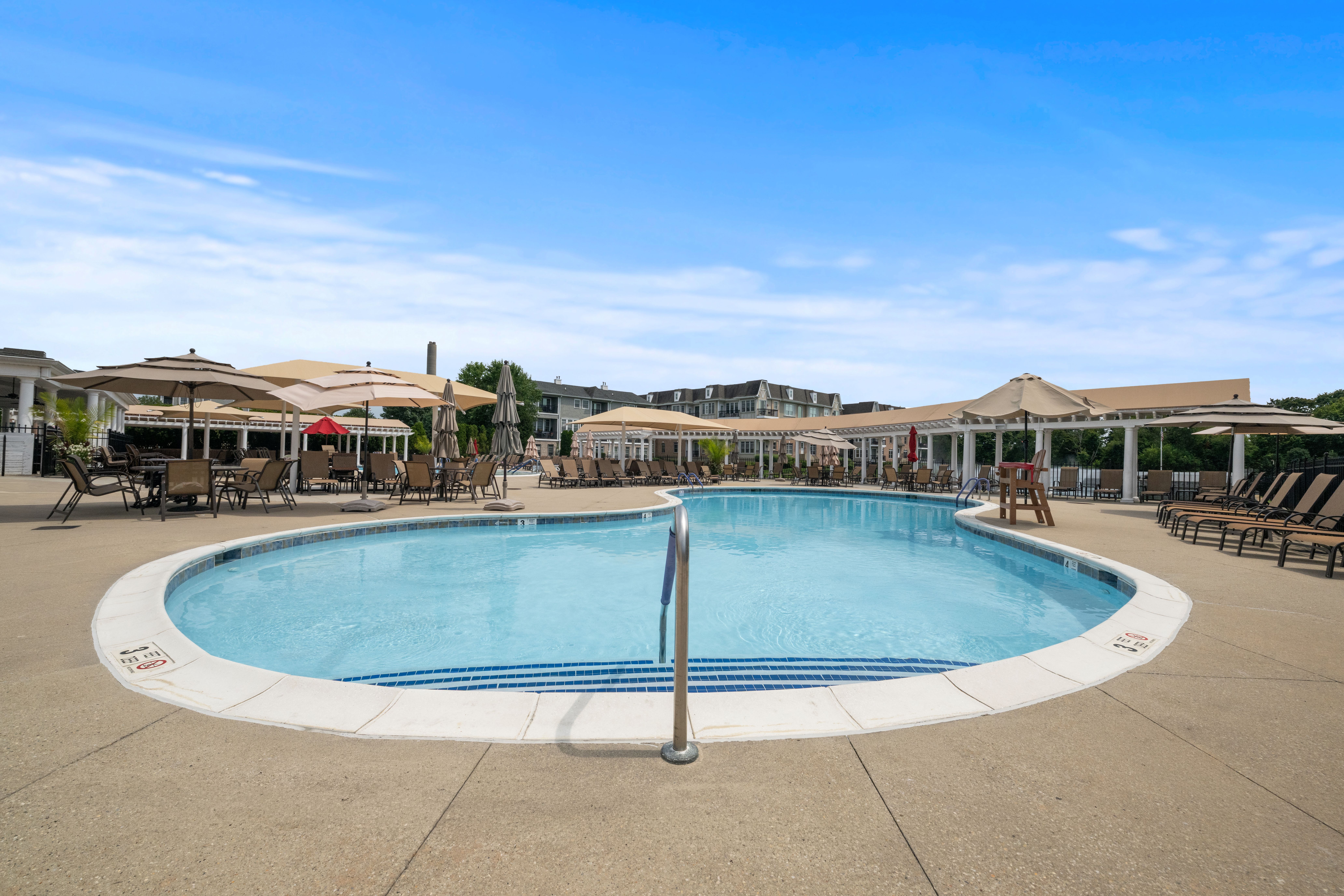  469 Pacing Way, Westbury, NY, 11590 - 物件實景