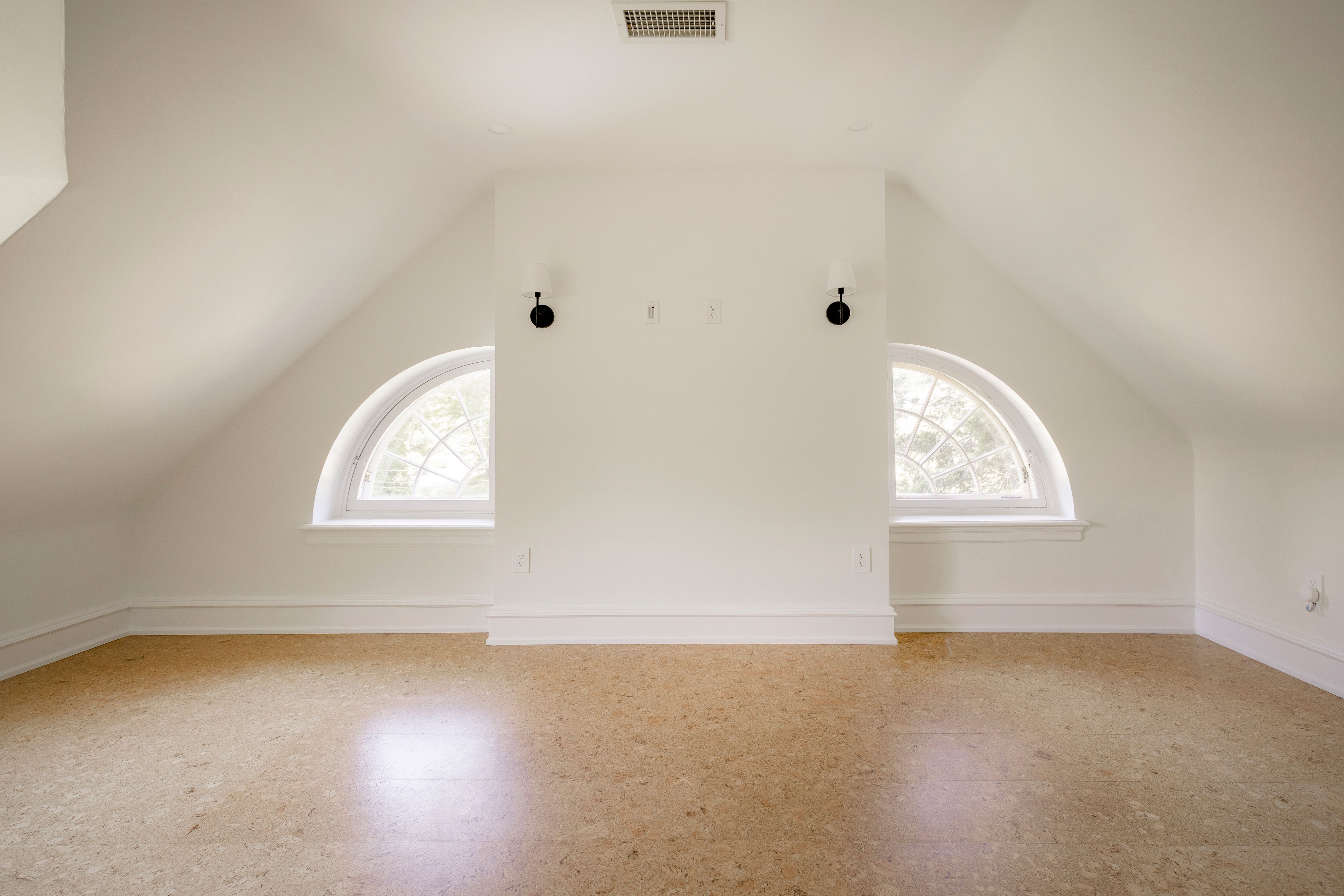  97 East Bells Mill Road, Philadelphia, PA 19118 - 物件實景
