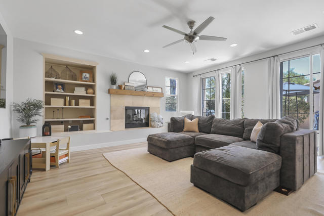 La Quinta, California, 92253, United States, 3 Bedrooms Bedrooms, ,3 BathroomsBathrooms,Residential,For Sale,1978916