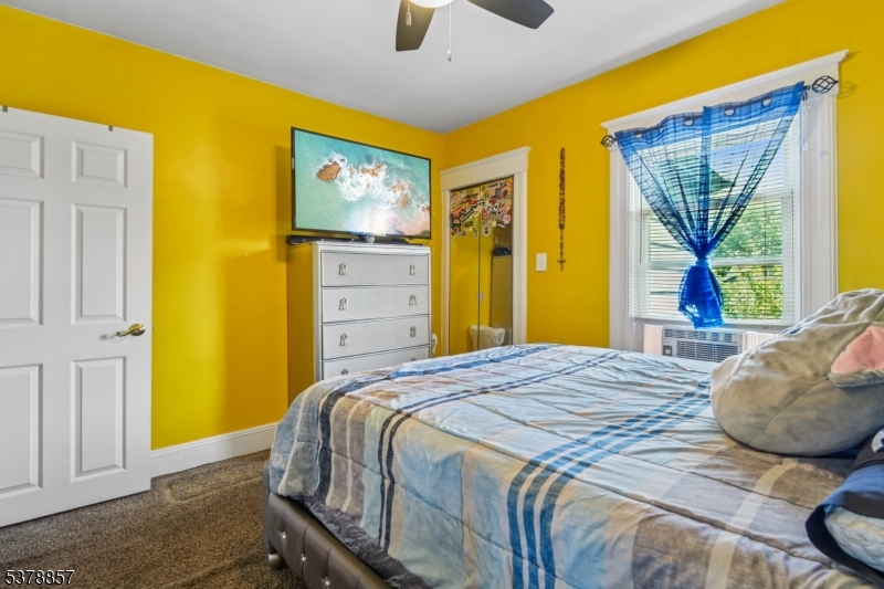 Belleville Twp., New Jersey, 07109, United States, 4 Bedrooms Bedrooms, ,2 BathroomsBathrooms,Residential,For Sale,1988338