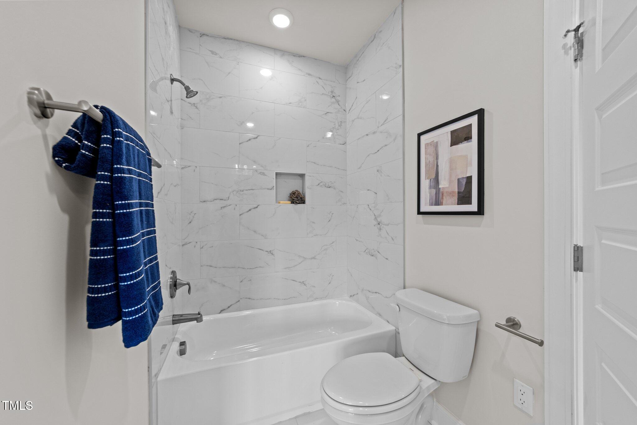 Cary, North Carolina, 27519, United States, 3 Bedrooms Bedrooms, ,3 BathroomsBathrooms,Residential,For Sale,2000509