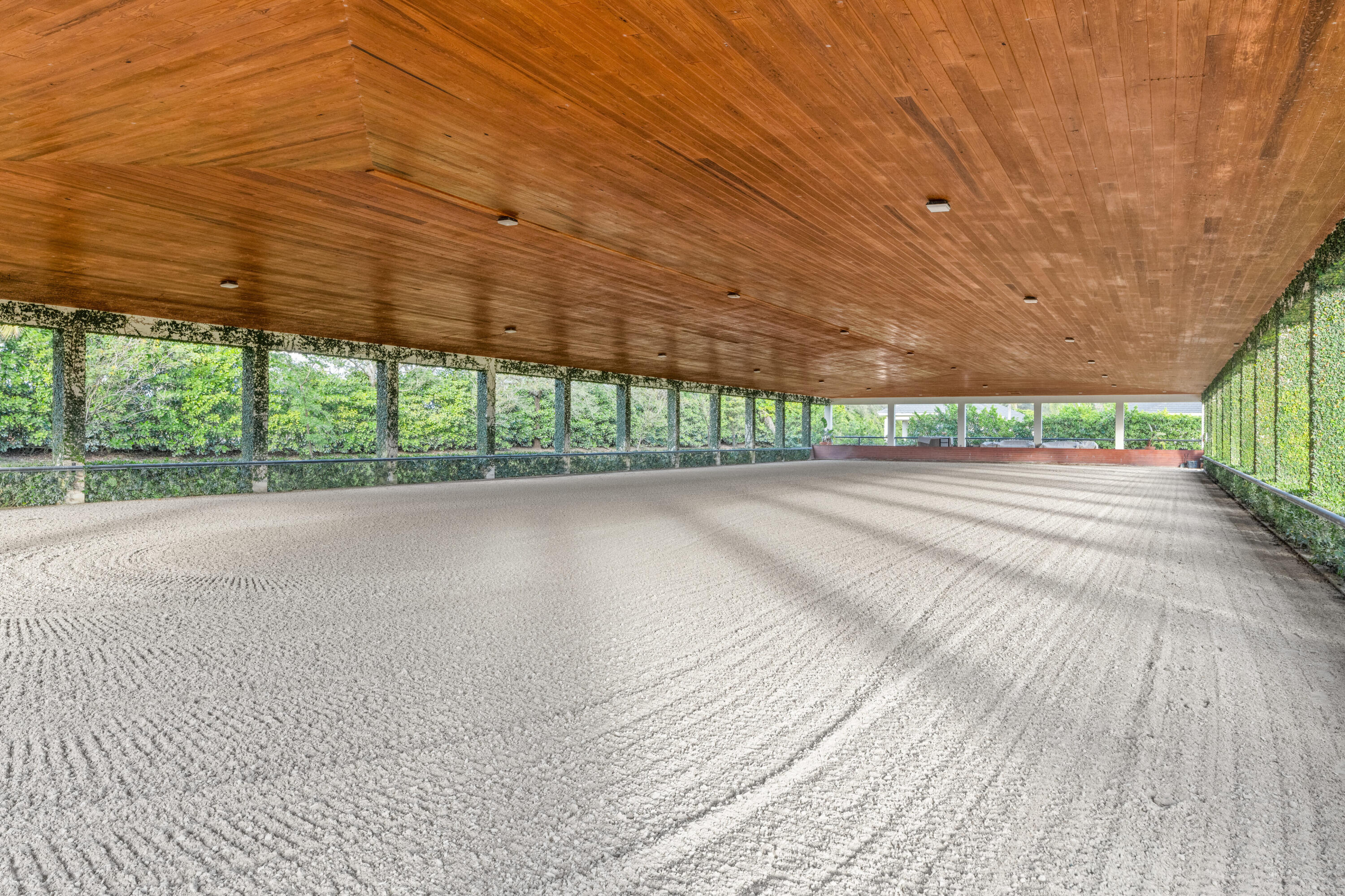  14739 & 49 Jumper Road - 物件實景