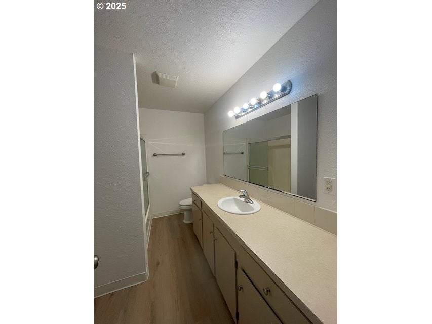 Bandon, Oregon, 97411, United States, ,Residential,For Sale,1923240