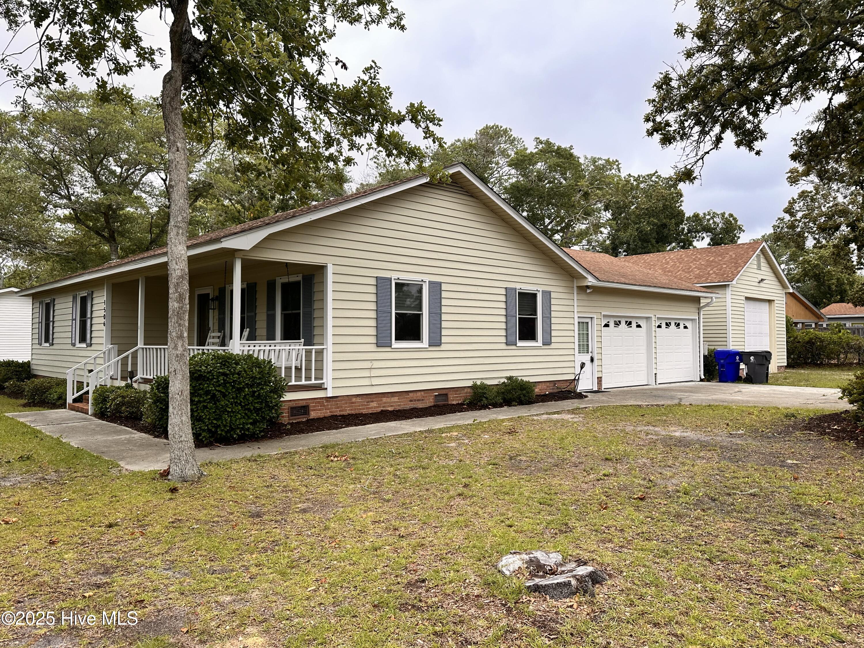Oak Island, North Carolina, 28465, United States, 3 Bedrooms Bedrooms, ,2 BathroomsBathrooms,Residential,For Sale,1883696