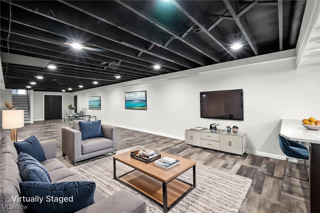 Medina, Ohio, 44256, United States, 4 Bedrooms Bedrooms, ,4 BathroomsBathrooms,Residential,For Sale,1957351