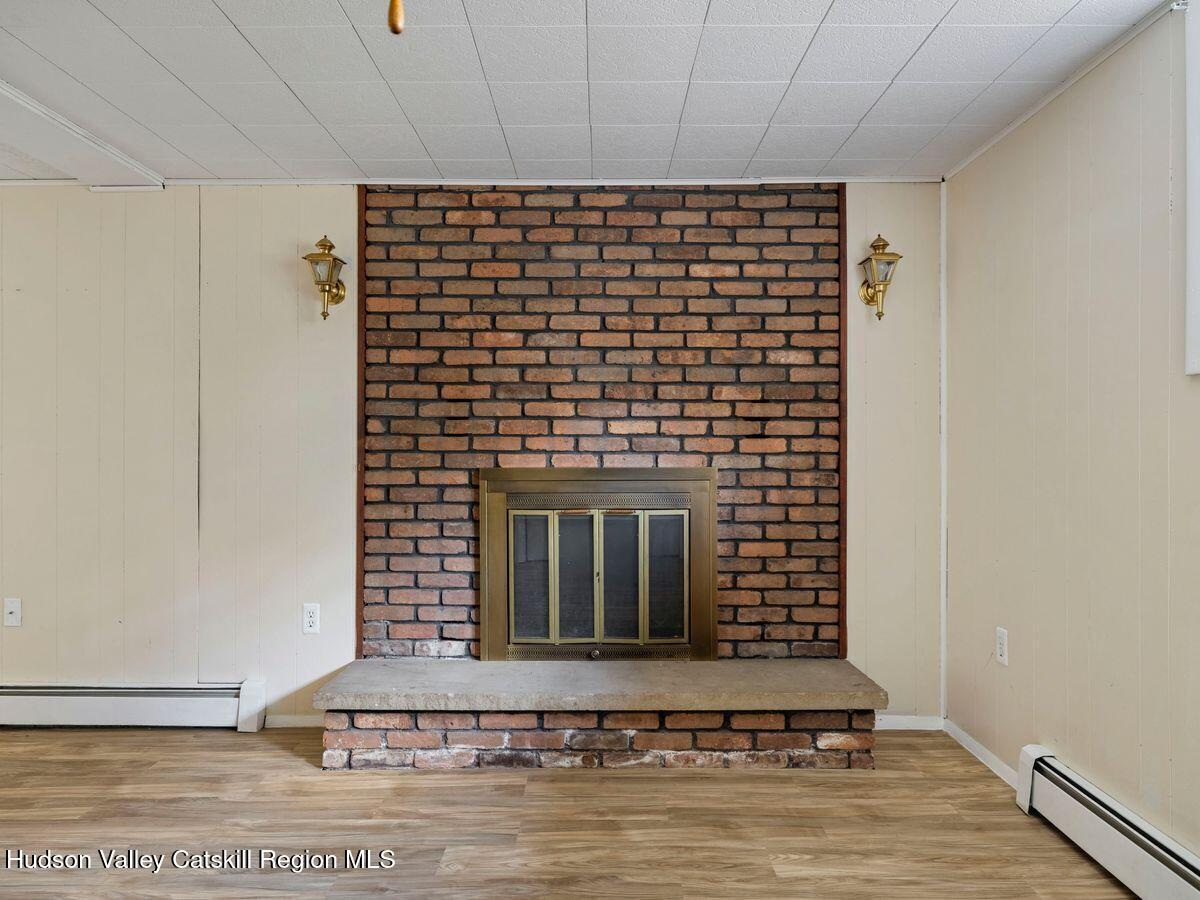 Gardiner, New York, 12525, United States, 3 Bedrooms Bedrooms, ,2 BathroomsBathrooms,Residential,For Sale,1968817