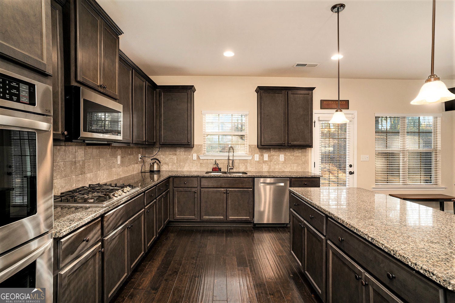 McDonough, Georgia, 30252, United States, 5 Bedrooms Bedrooms, ,4 BathroomsBathrooms,Residential,For Sale,1997864