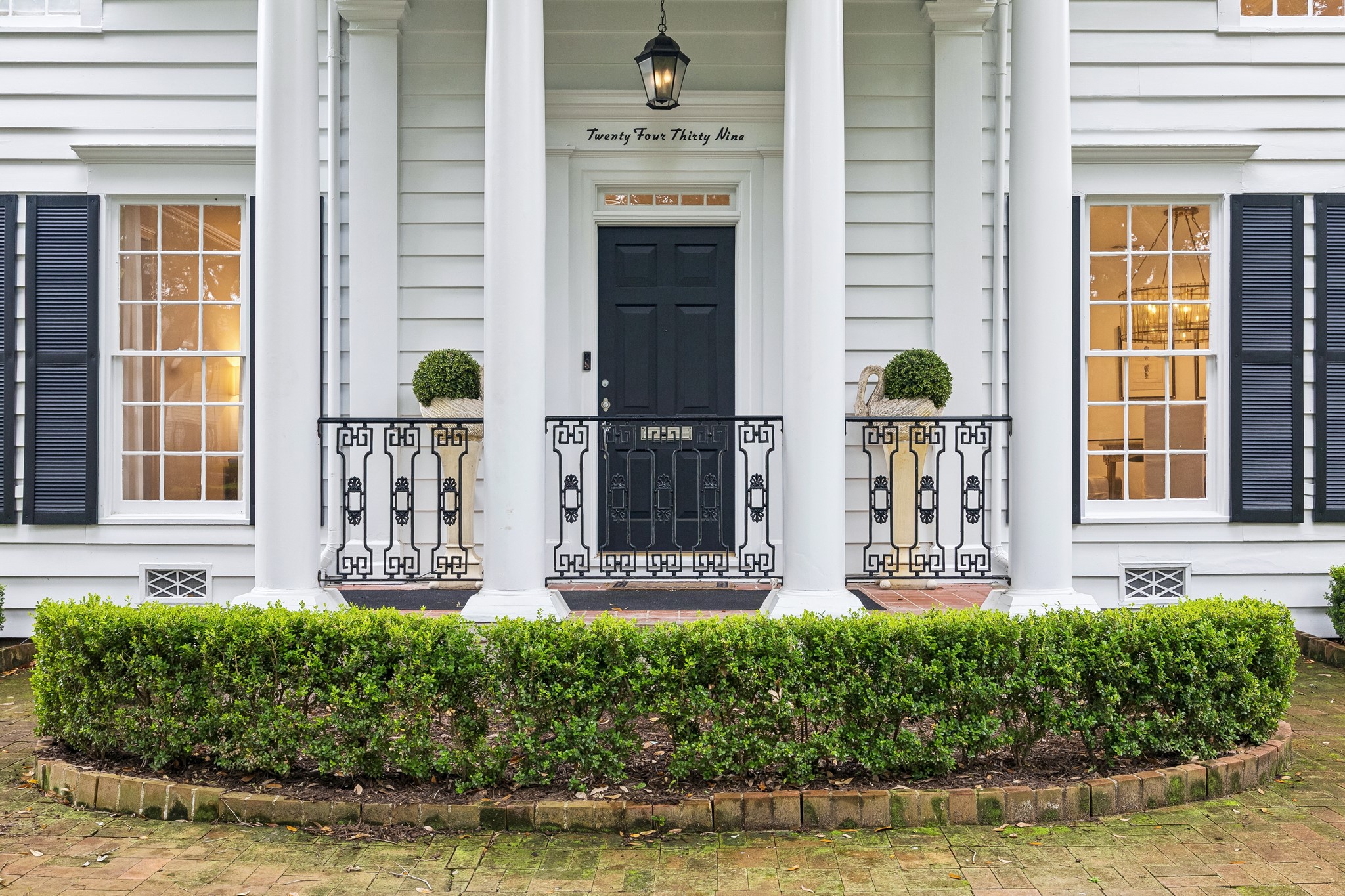  2439 Stanmore Drive - 物件實景