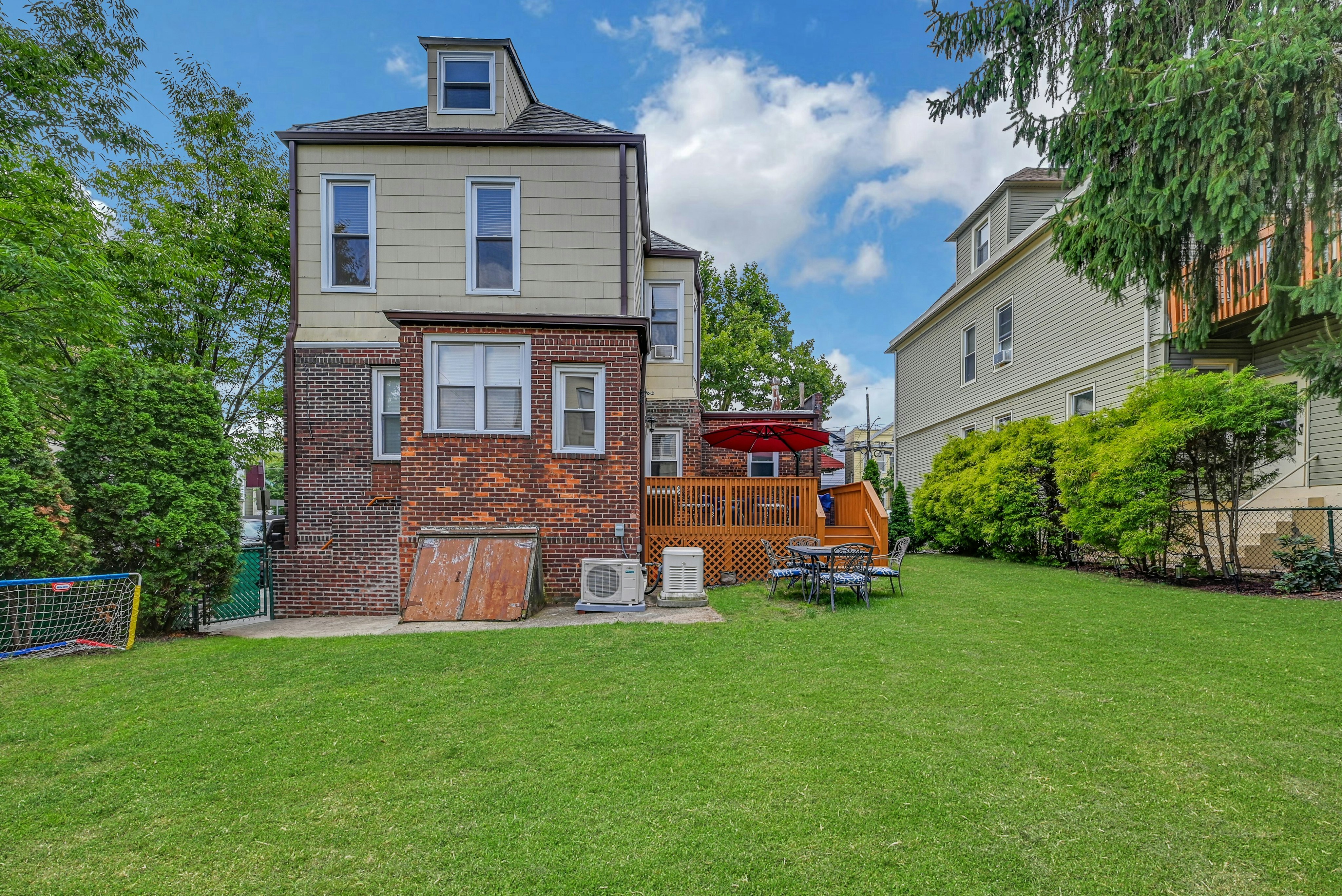  200-02 Oak Street, Weehawken, NJ 07087 - 物件實景