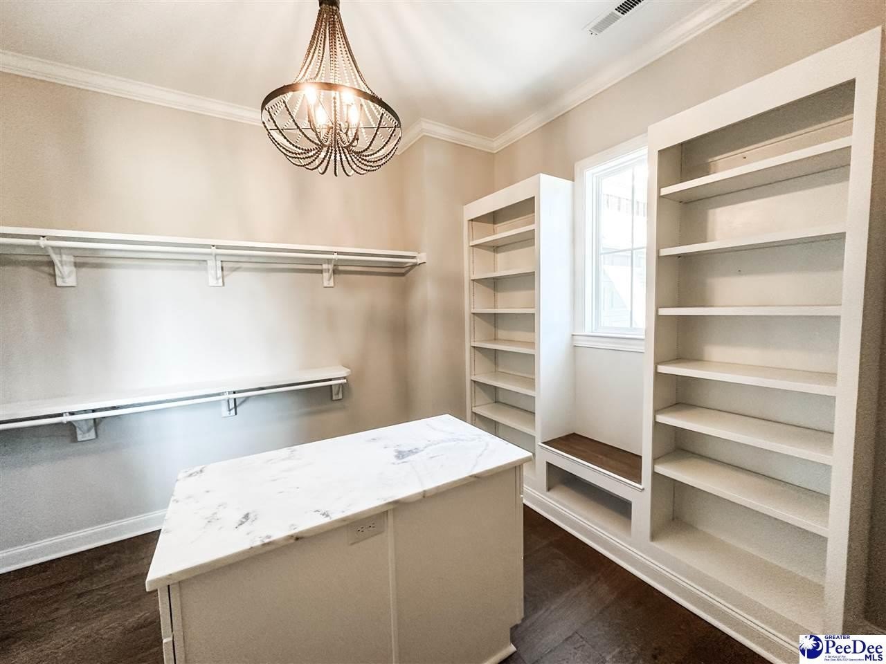 Florence, South Carolina, 29501, United States, 5 Bedrooms Bedrooms, ,4 BathroomsBathrooms,Residential,For Sale,1721765