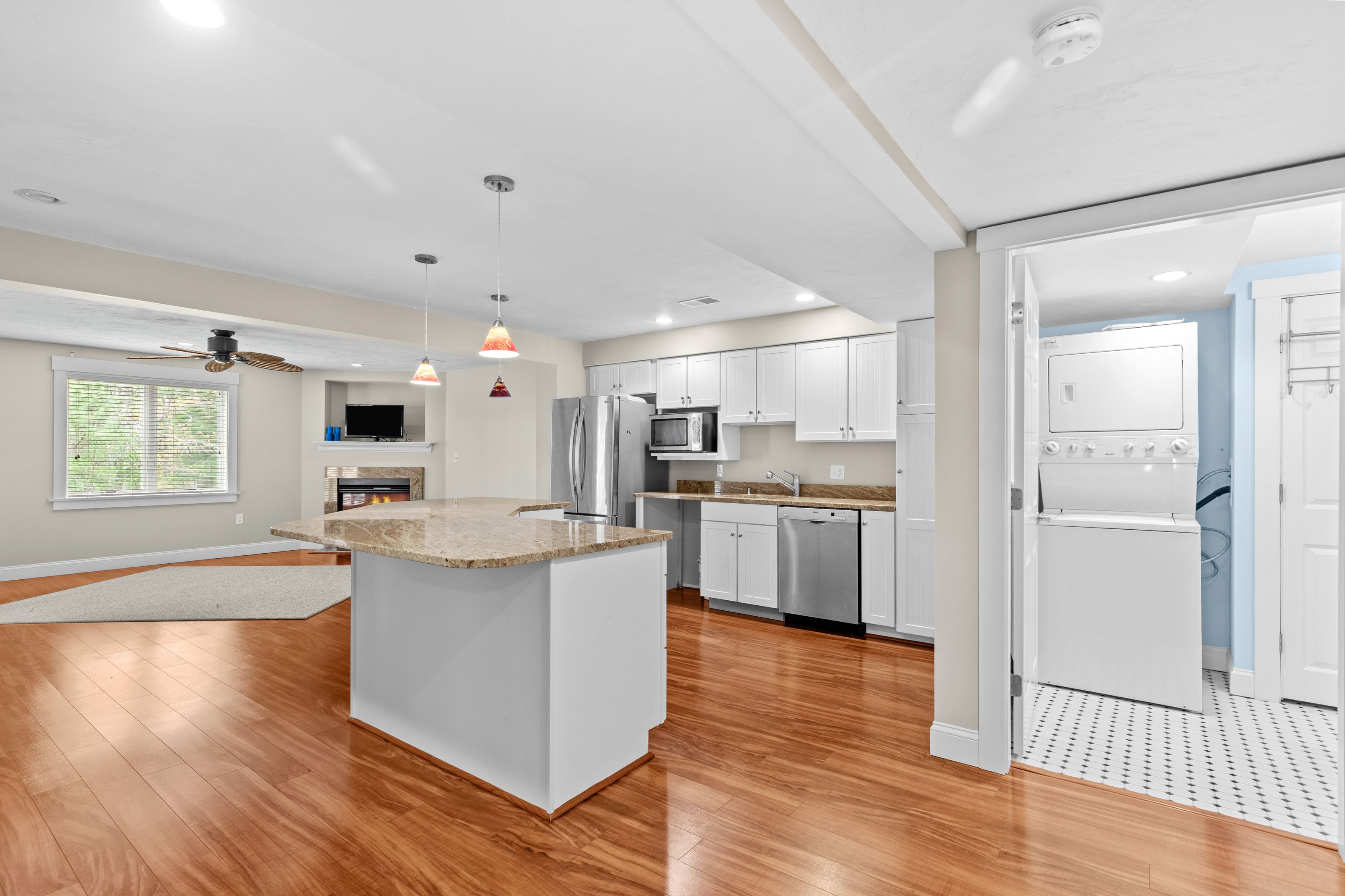  2 Beach Plum Lane Unit E, Bourne, MA, 02532 - 物件實景