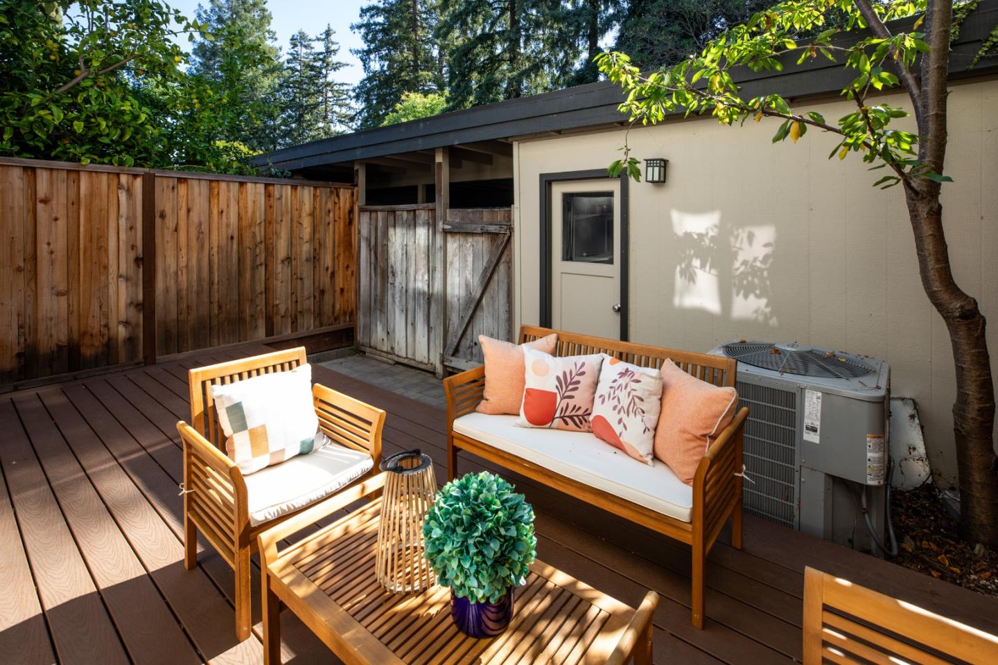 San Jose, California, 95126, United States, 3 Bedrooms Bedrooms, ,3 BathroomsBathrooms,Residential,For Sale,1960558