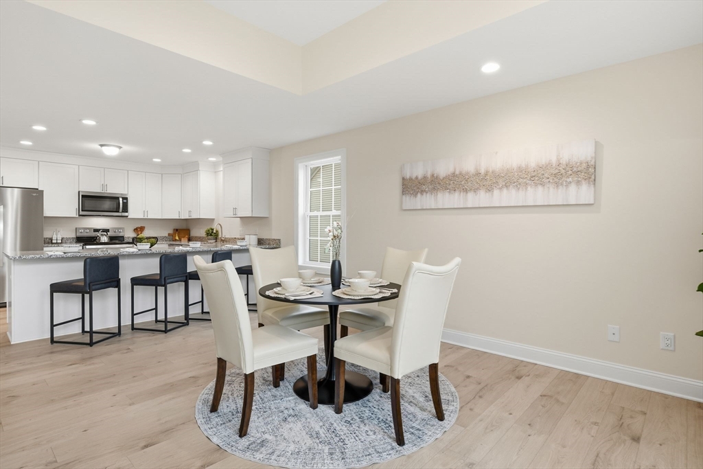 Wilbraham, Massachusetts, 01095, United States, 2 Bedrooms Bedrooms, ,2 BathroomsBathrooms,Residential,For Sale,1987611