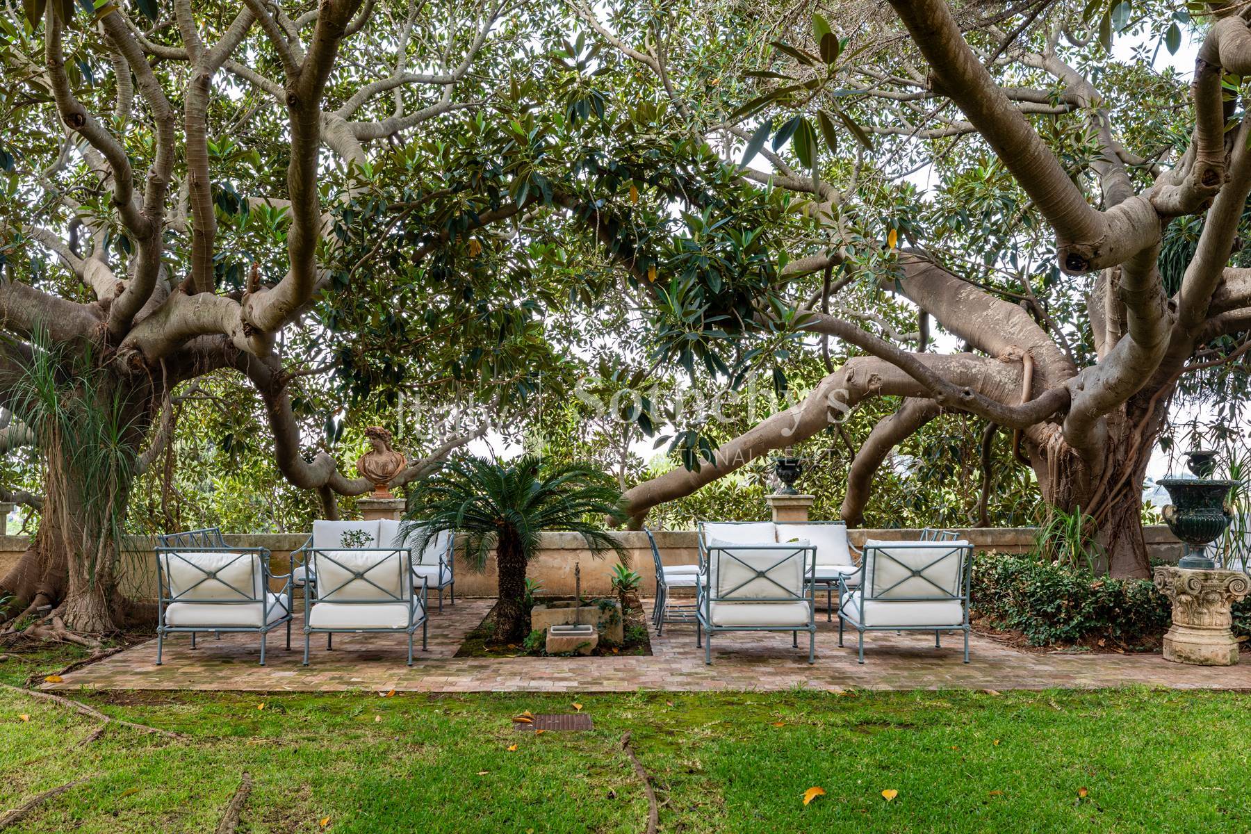  Historic 19th-century villa with park and swimming pool - 物件實景