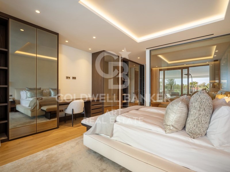 Marbella, Andalusia, ES, 5 Bedrooms Bedrooms, ,5 BathroomsBathrooms,Residential,For Sale,1932954