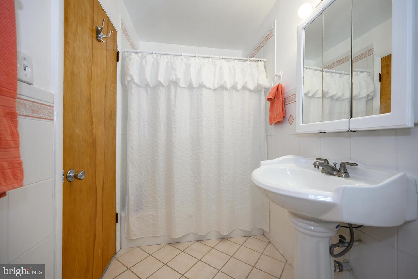 Grasonville, Maryland, 21638, United States, 3 Bedrooms Bedrooms, ,2 BathroomsBathrooms,Residential,For Sale,1865686