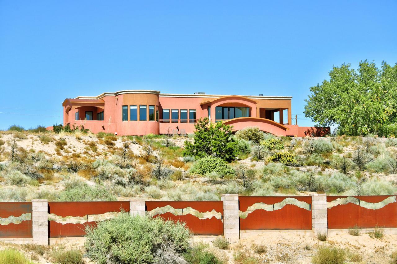 6301 COORS Boulevard NW, Albuquerque, New Mexico, 87120, United States, 3 Bedrooms Bedrooms, ,4 BathroomsBathrooms,Residential,For Sale,6301 COORS Boulevard NW,1637534