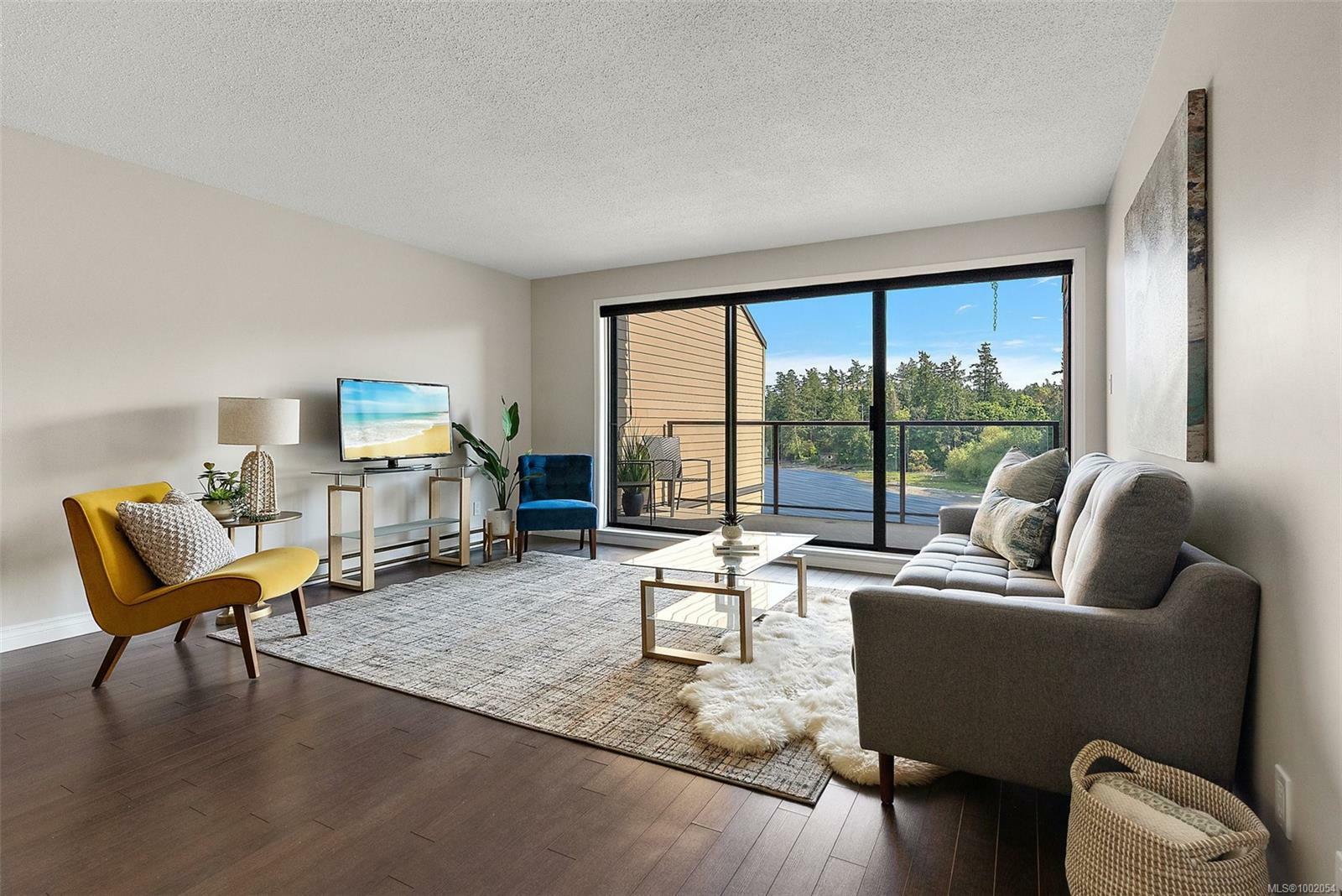 VIEW ROYAL, British Columbia, V9B 5H7, CA, 2 Bedrooms Bedrooms, ,Residential,For Sale,1874992