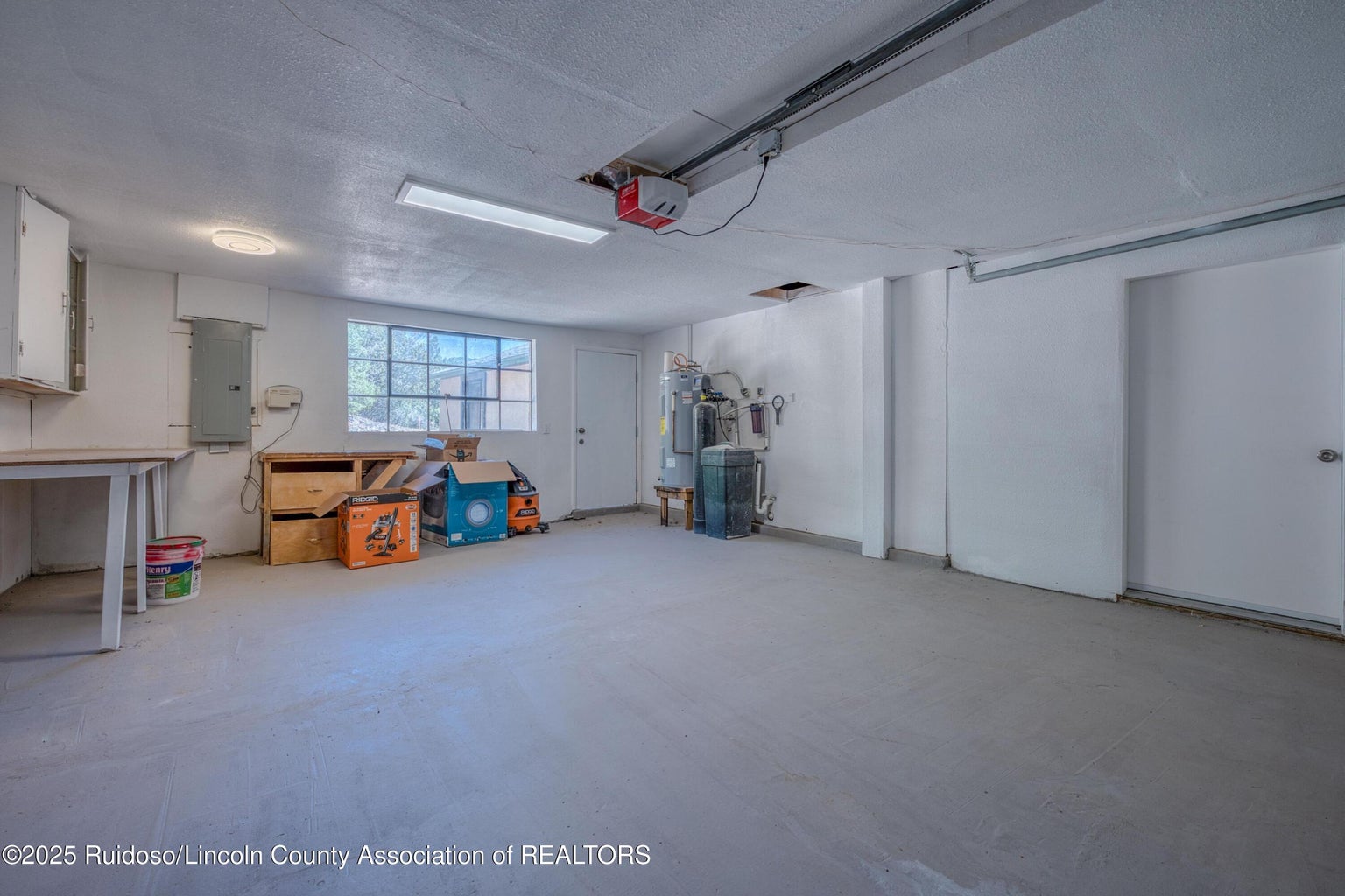 High Rolls Mountain Park, New Mexico, 87110, United States, 4 Bedrooms Bedrooms, ,3 BathroomsBathrooms,Residential,For Sale,2013029