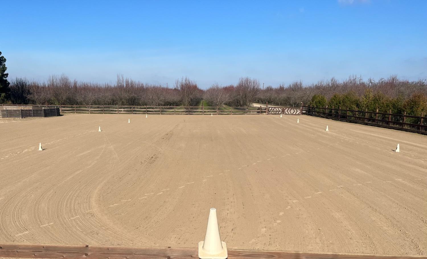 Delhi, California, 95315, United States, 3 Bedrooms Bedrooms, ,4 BathroomsBathrooms,Residential,For Sale,1975703