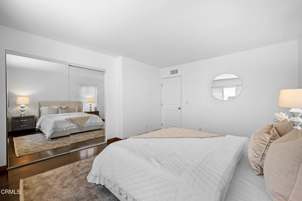 Los Angeles, California, 90042, United States, 2 Bedrooms Bedrooms, ,2 BathroomsBathrooms,Residential,For Sale,1856042