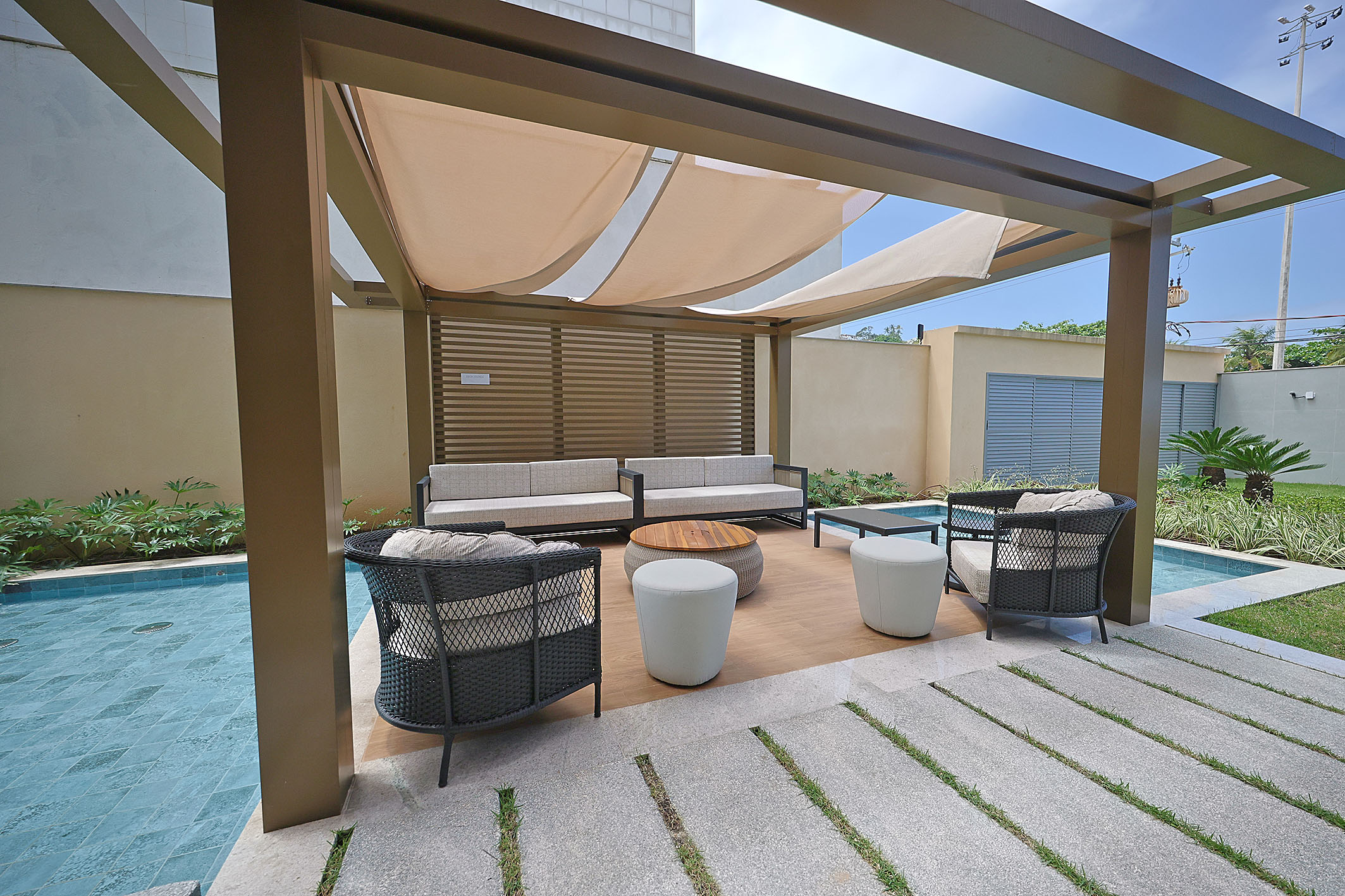  Single-level penthouse with private pool and ocean views in Barra da Tijuca - 物件實景