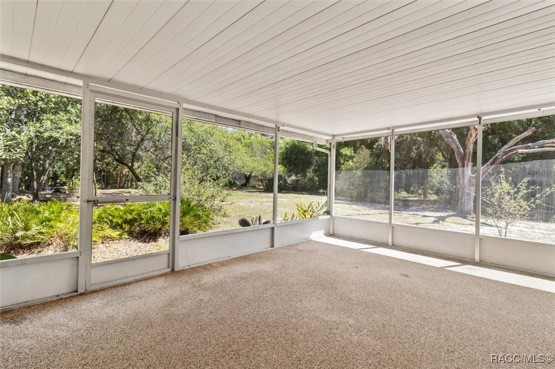 Inverness, Florida, 34450, United States, 3 Bedrooms Bedrooms, ,2 BathroomsBathrooms,Residential,For Sale,1777640