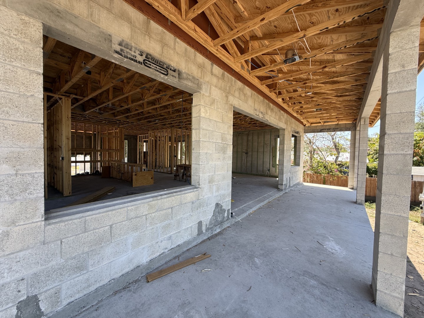 Tampa, Florida, 33611, United States, 4 Bedrooms Bedrooms, ,4 BathroomsBathrooms,Residential,For Sale,1980765