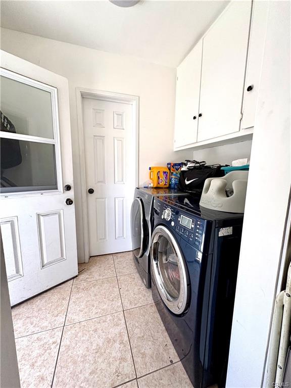 Lynwood, California, 90262, United States, 3 Bedrooms Bedrooms, ,1 BathroomBathrooms,Residential,For Sale,2013813