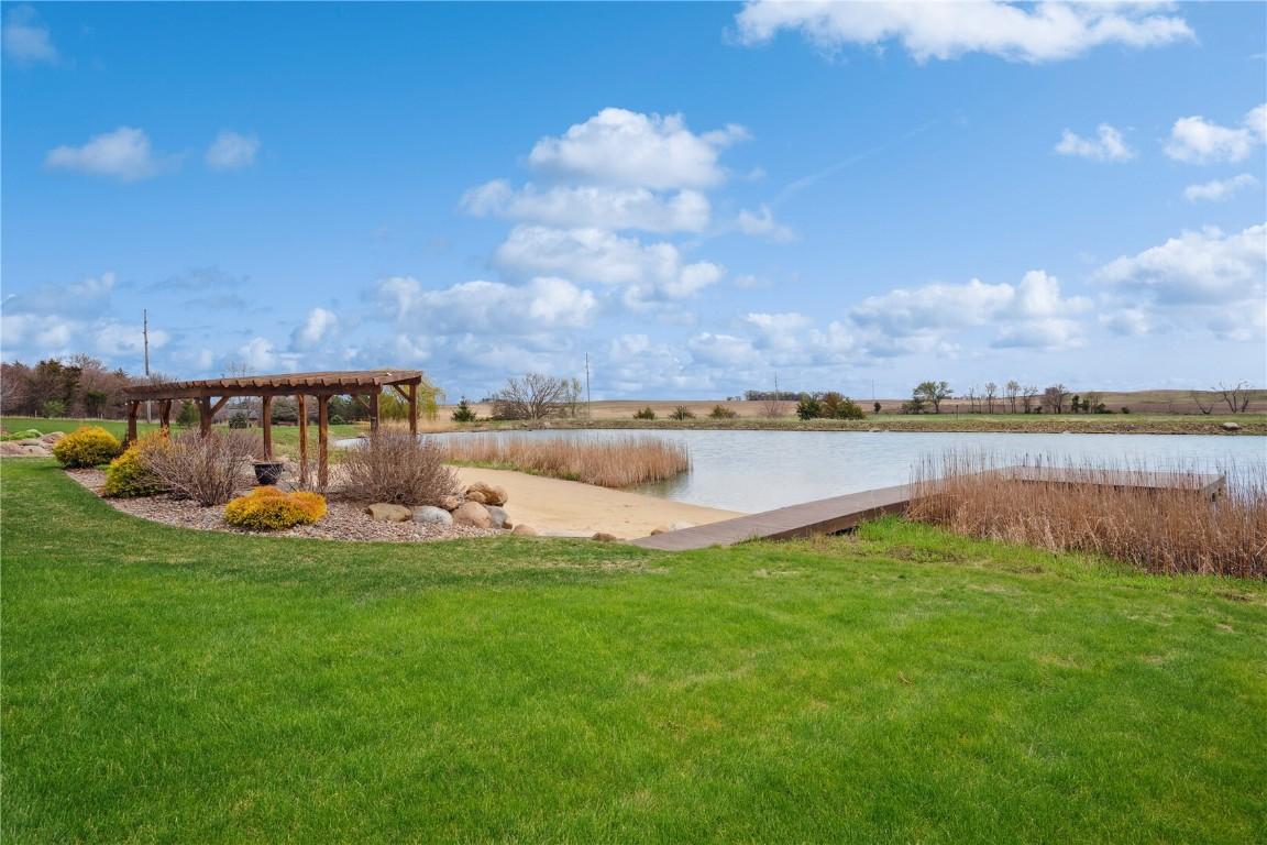 Vinton, Iowa, 52349, United States, 5 Bedrooms Bedrooms, ,6 BathroomsBathrooms,Residential,For Sale,1980405