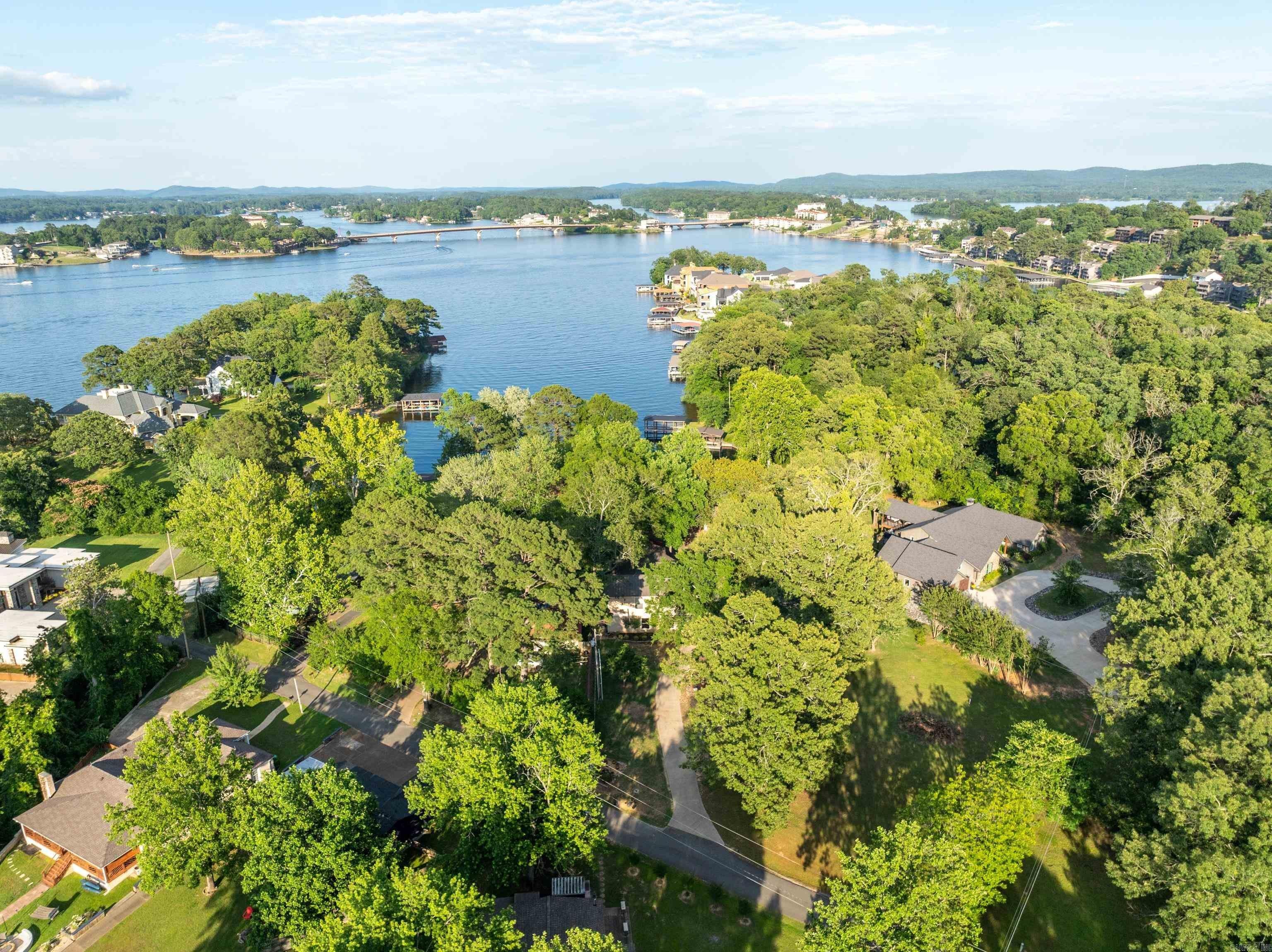 Hot Springs, Arkansas, 71913, United States, 8 Bedrooms Bedrooms, ,6 BathroomsBathrooms,Residential,For Sale,1826184