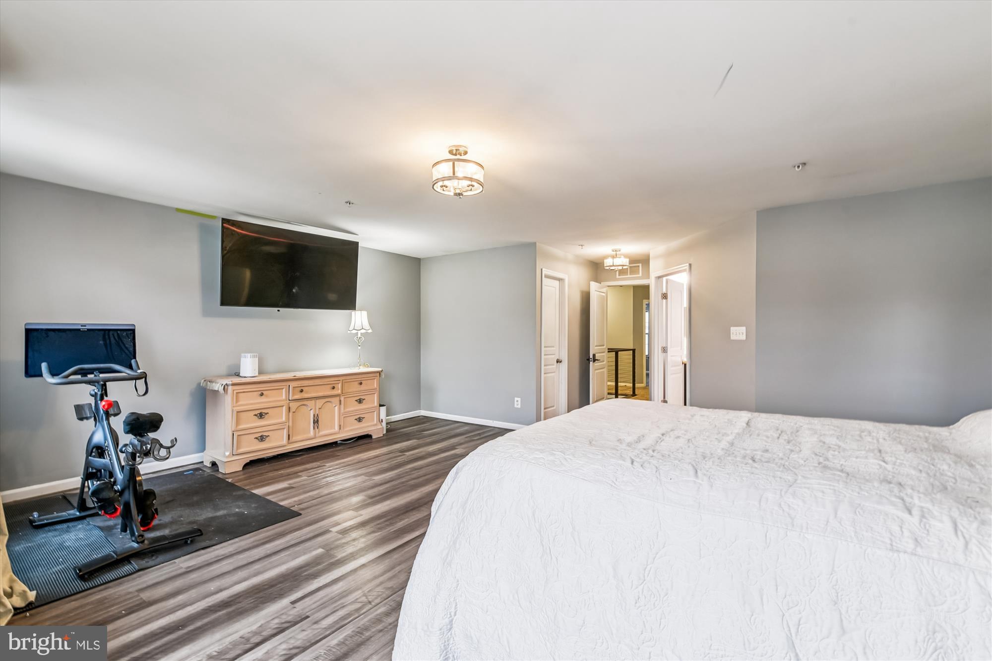 Aberdeen, Maryland, 21001, United States, 6 Bedrooms Bedrooms, ,5 BathroomsBathrooms,Residential,For Sale,1996659