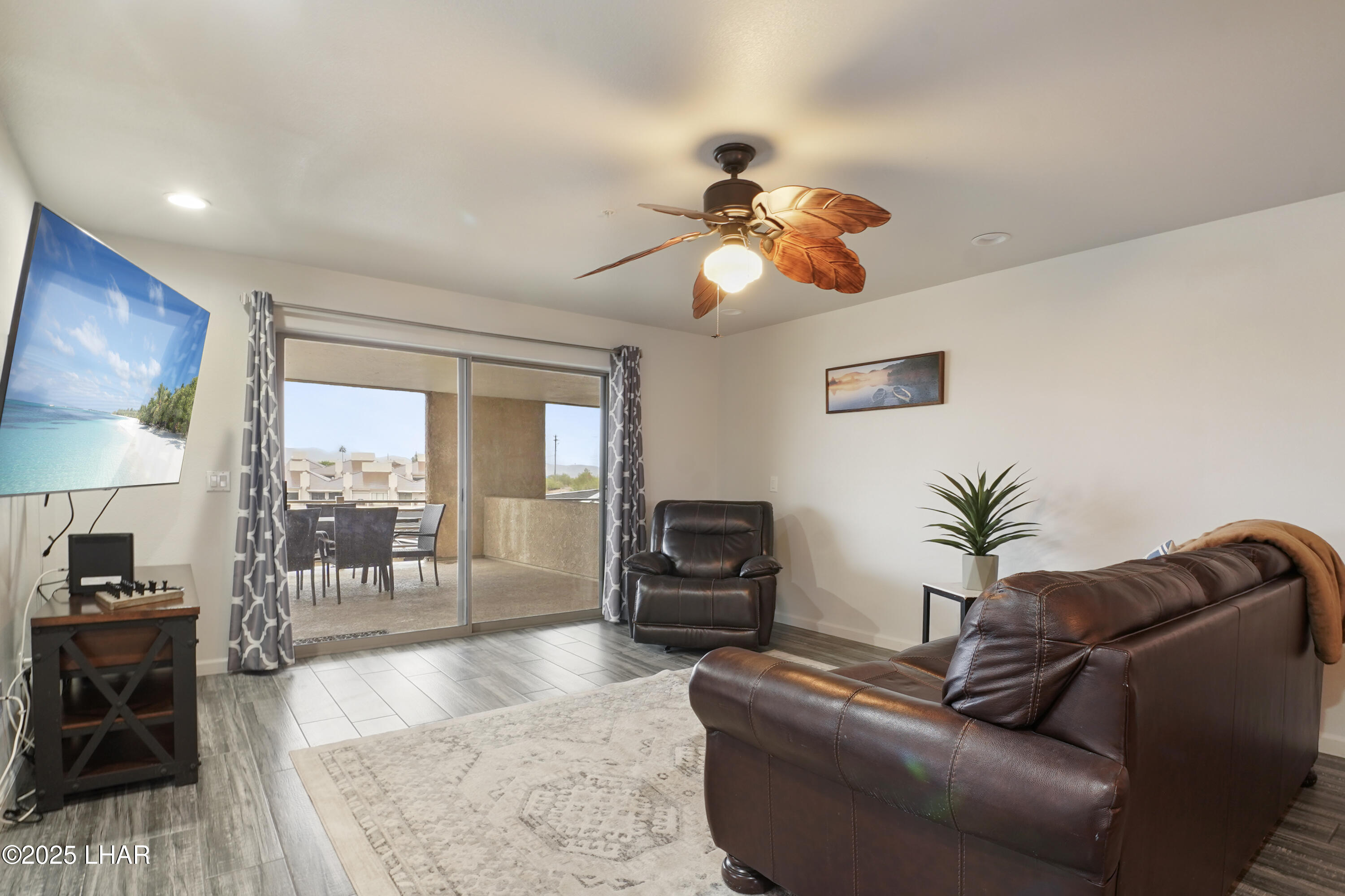 Lake Havasu City, Arizona, 86403, United States, 2 Bedrooms Bedrooms, ,1 BathroomBathrooms,Residential,For Sale,1999081