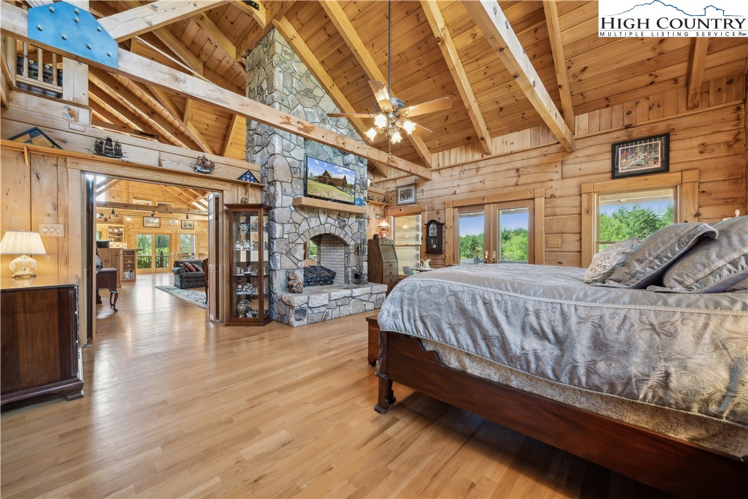 Grassy Creek, North Carolina, 28631, United States, 3 Bedrooms Bedrooms, ,4 BathroomsBathrooms,Residential,For Sale,1794520