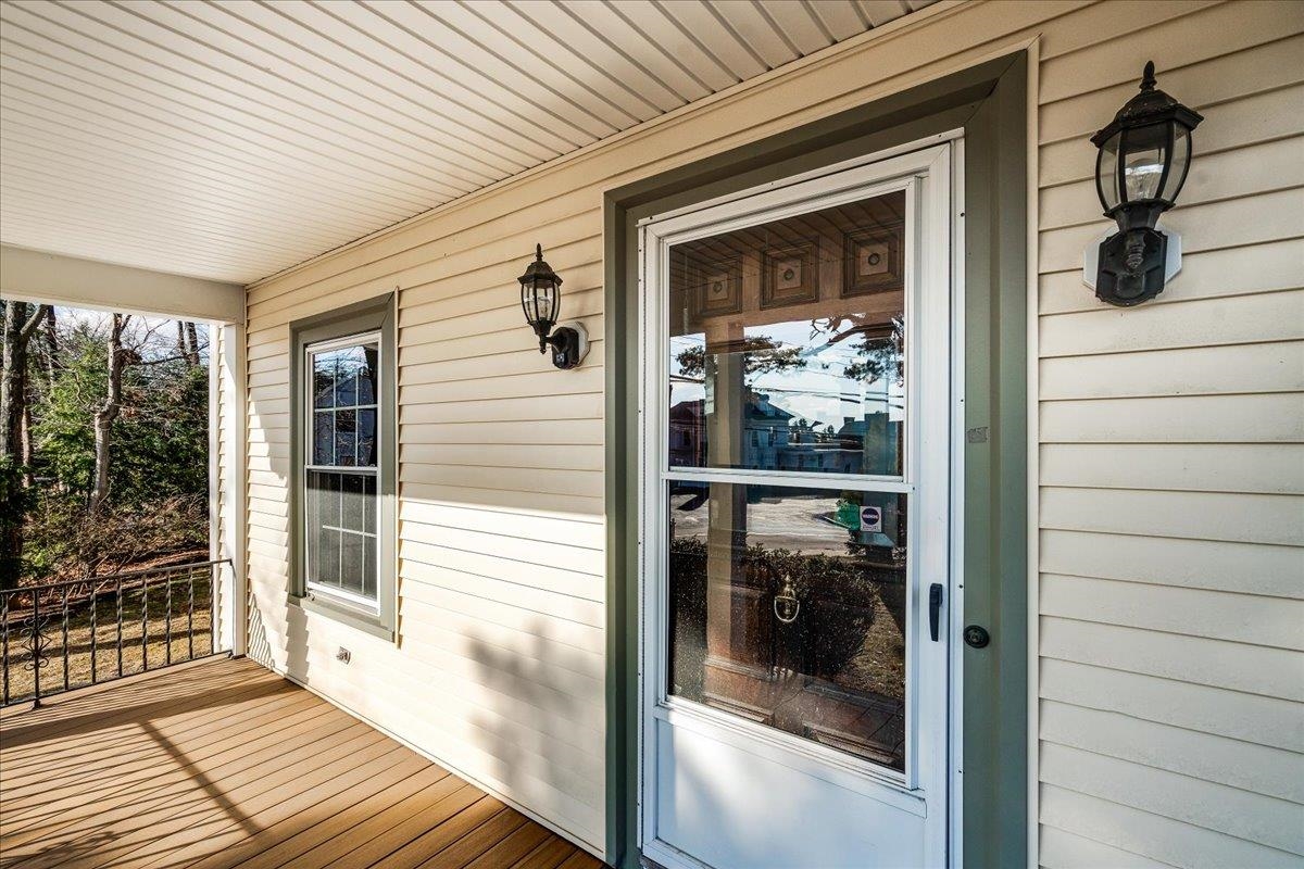 Nashua, New Hampshire, 03064, United States, 4 Bedrooms Bedrooms, ,3 BathroomsBathrooms,Residential,For Sale,1901242