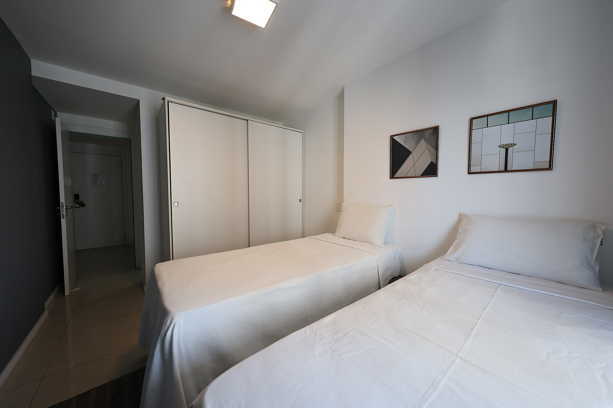  Apartment with Exclusive Services One Block from the Beach in Ipanema - 物件實景