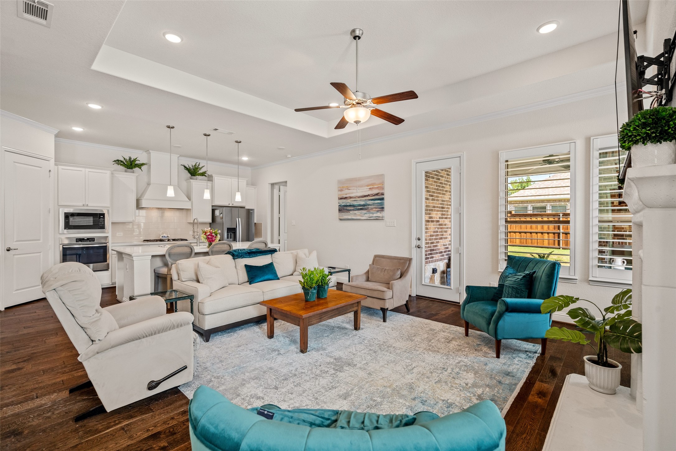 The Colony, Texas, 75056, United States, 3 Bedrooms Bedrooms, ,2 BathroomsBathrooms,Residential,For Sale,1924652