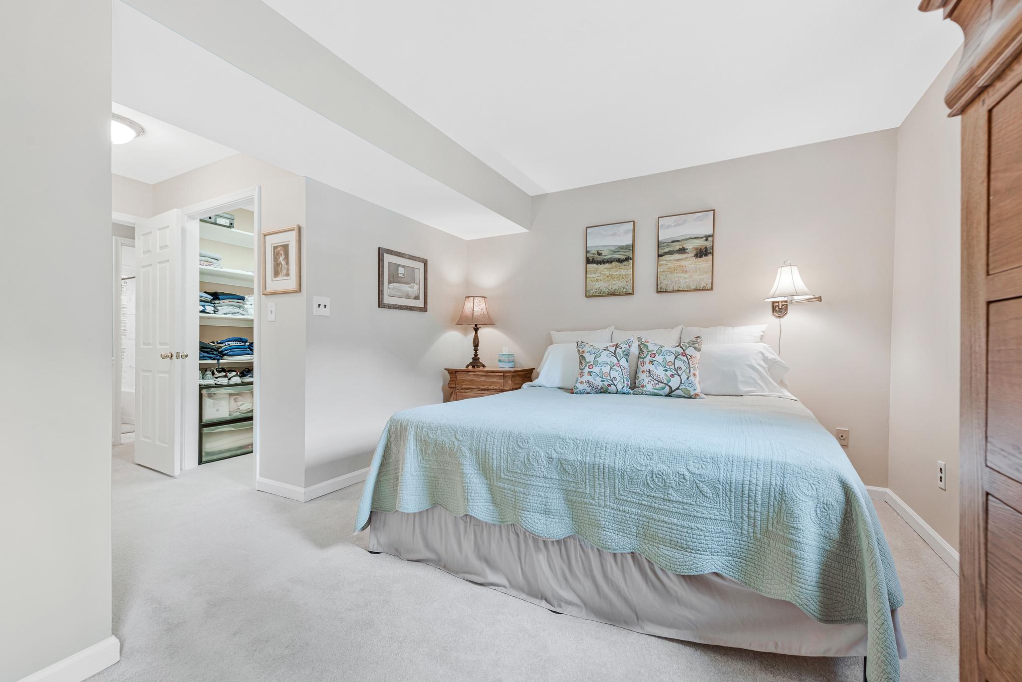 Bowie, Maryland, 20716, United States, 4 Bedrooms Bedrooms, ,2 BathroomsBathrooms,Residential,For Sale,2048193