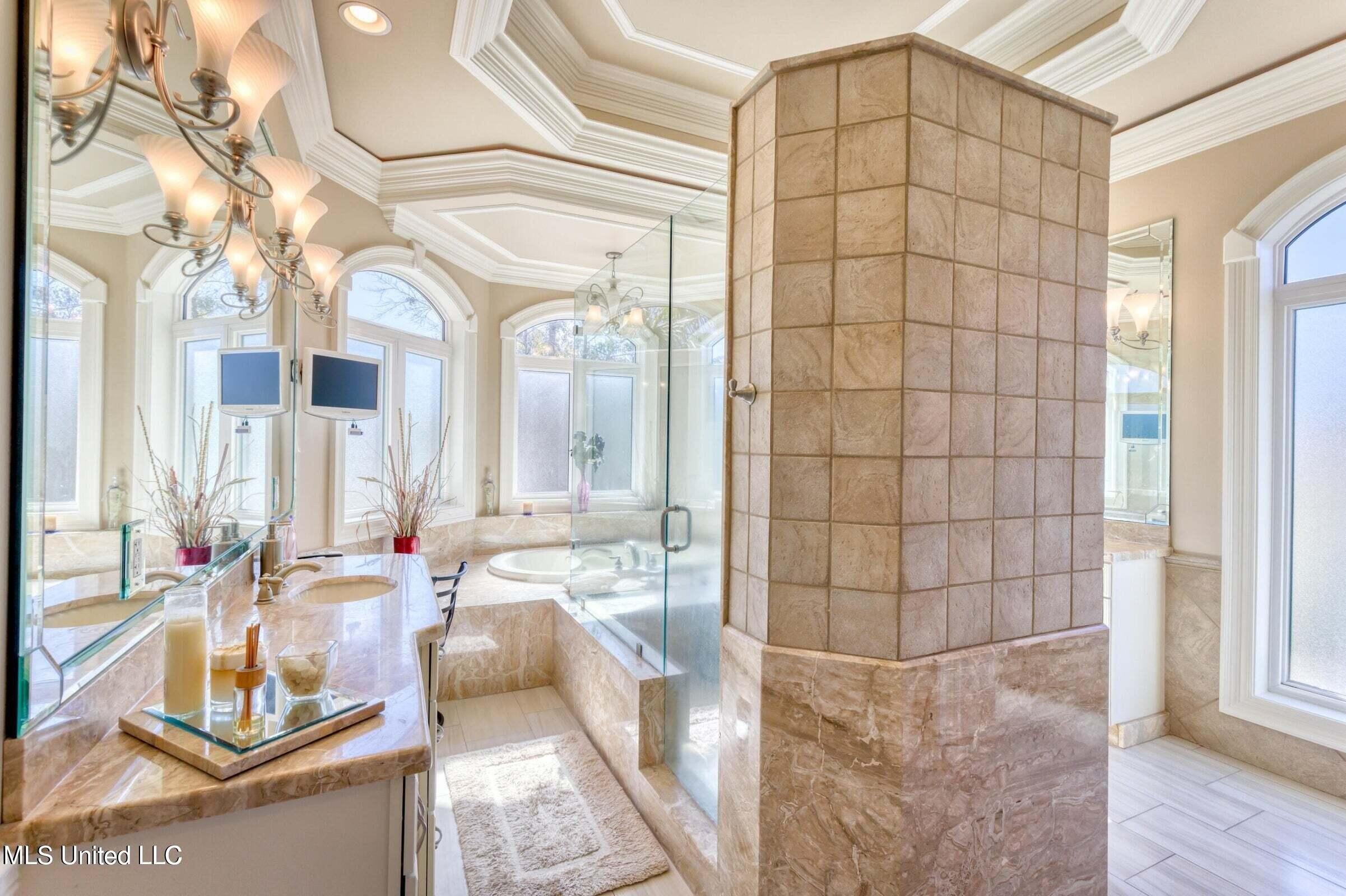 Diamondhead, Mississippi, 39525, United States, 6 Bedrooms Bedrooms, ,6 BathroomsBathrooms,Residential,For Sale,1980430