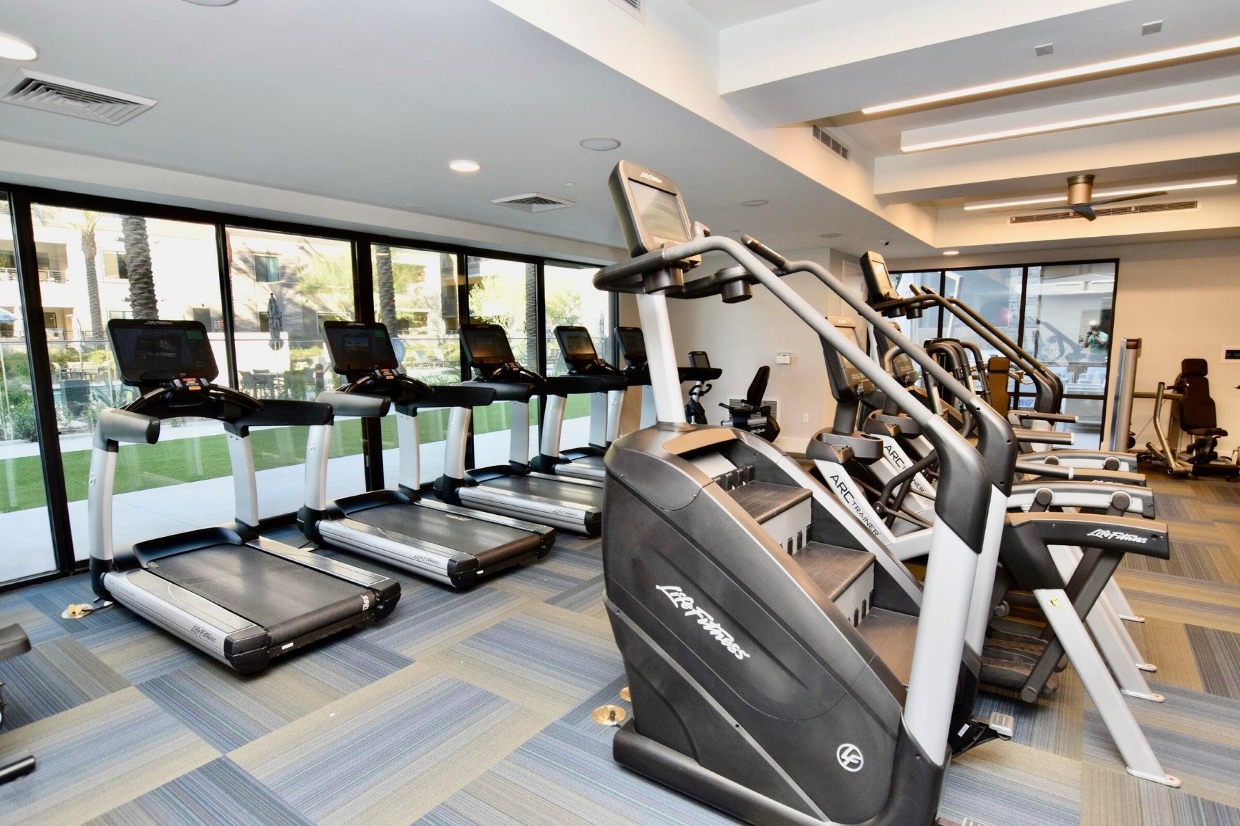 5250 E Deer Valley Drive  Phoenix, AZ - 物件實景