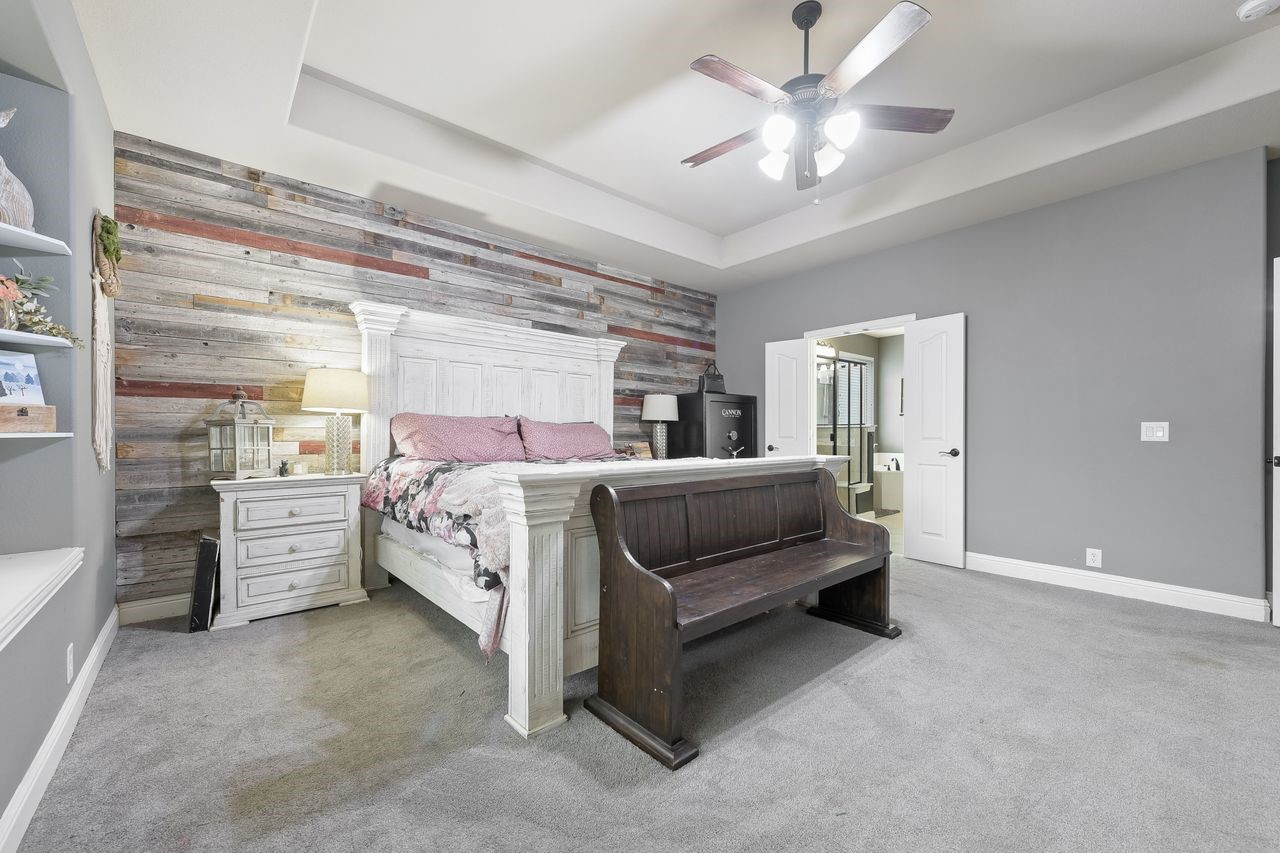 Burleson, Texas, 76028, United States, 4 Bedrooms Bedrooms, ,4 BathroomsBathrooms,Residential,For Sale,1874251
