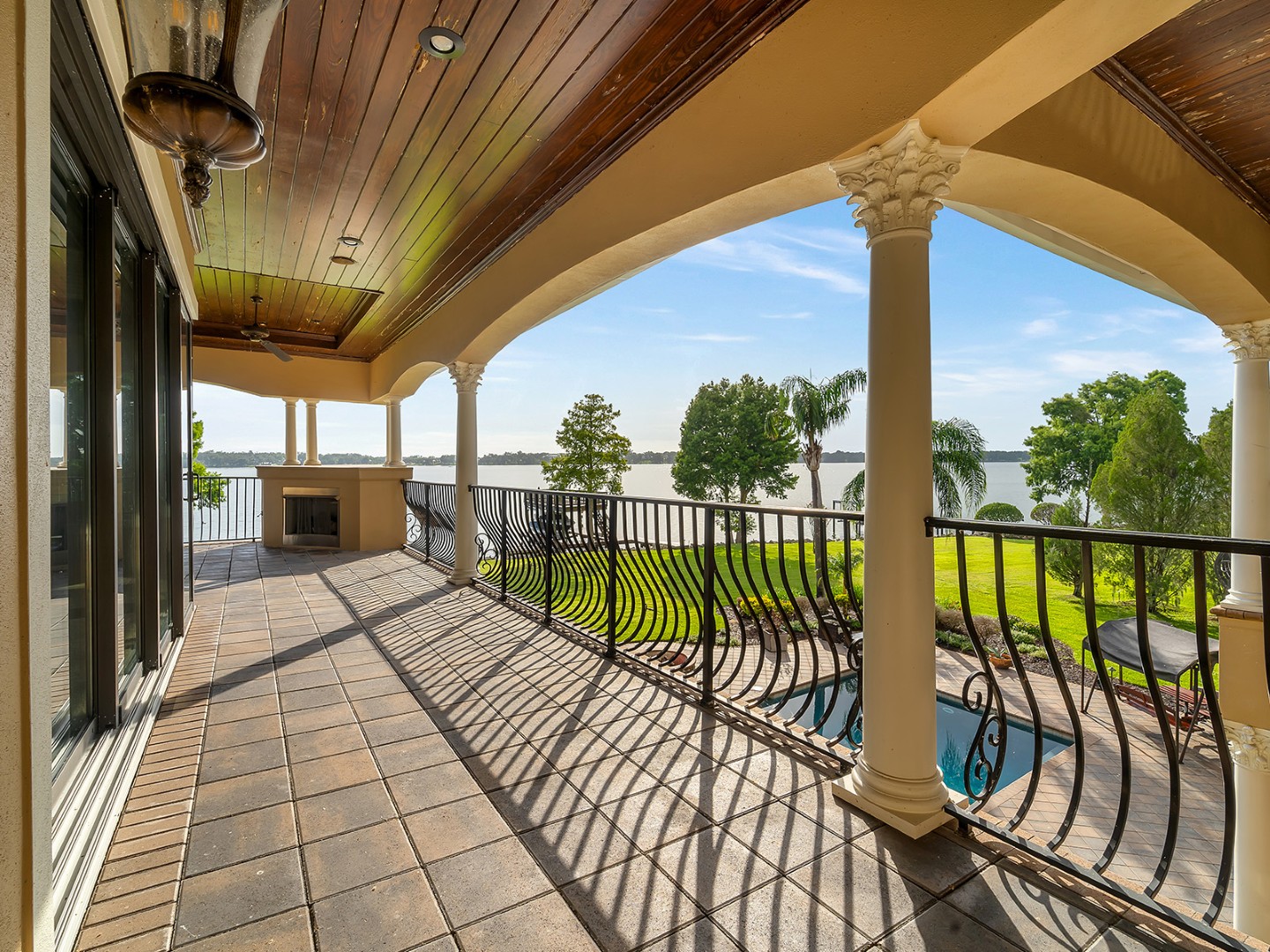 Thonotosassa, Florida, 33592, United States, 5 Bedrooms Bedrooms, ,6 BathroomsBathrooms,Residential,For Sale,1979751