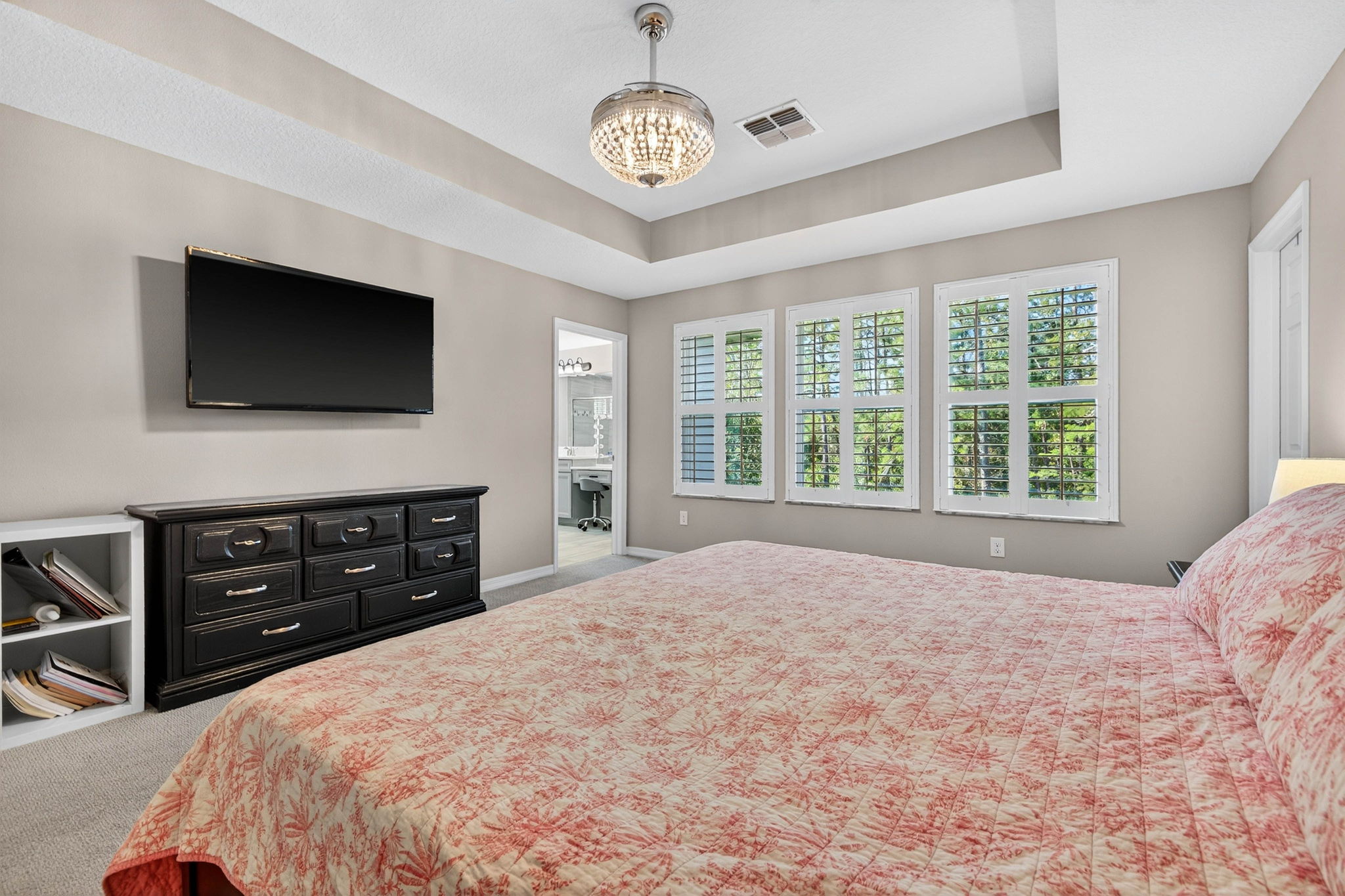 Land O Lakes, Florida, 34637, United States, 5 Bedrooms Bedrooms, ,3 BathroomsBathrooms,Residential,For Sale,1976107