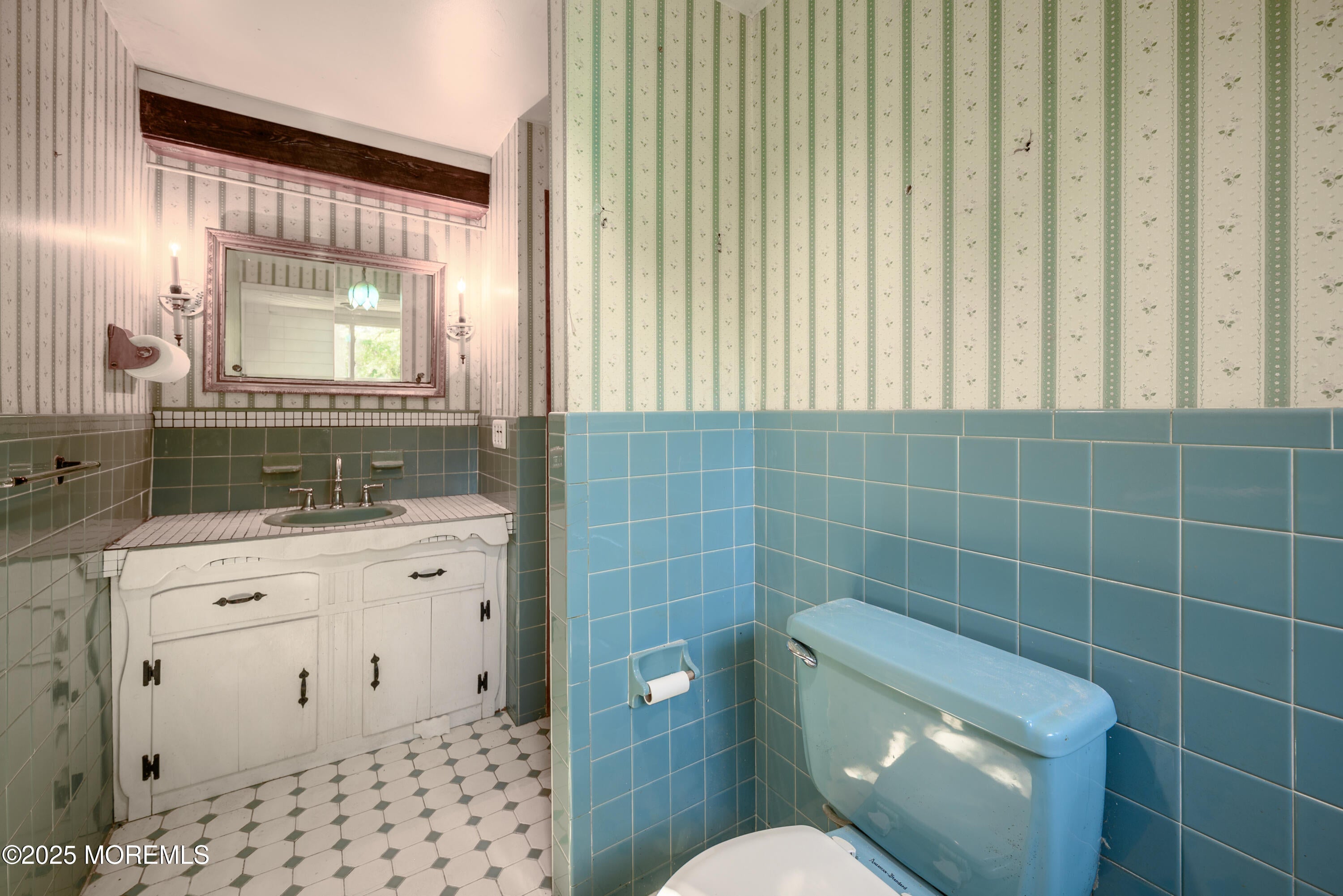 Marlboro, New Jersey, 07746, United States, 3 Bedrooms Bedrooms, ,3 BathroomsBathrooms,Residential,For Sale,1974582