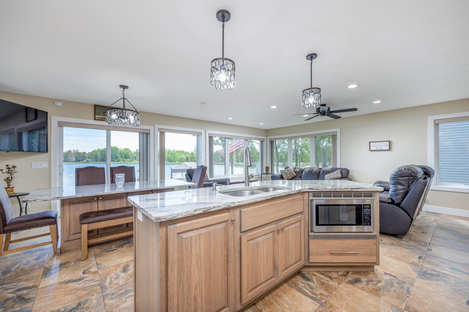 Canadian Lakes, Michigan, 49346, United States, 7 Bedrooms Bedrooms, ,5 BathroomsBathrooms,Residential,For Sale,1765643