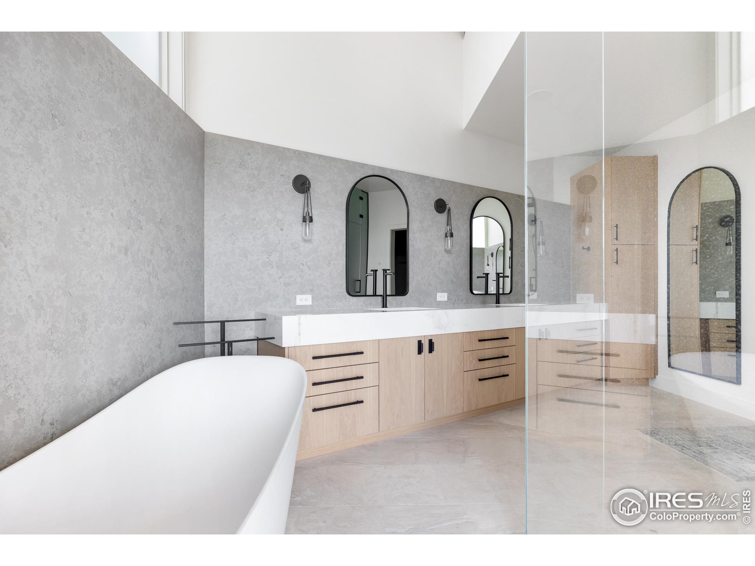 Boulder, Colorado, 80304, United States, 4 Bedrooms Bedrooms, ,3 BathroomsBathrooms,Residential,For Sale,1902087