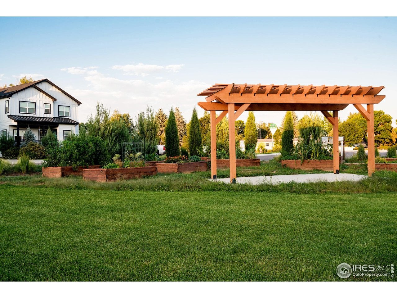 Loveland, Colorado, 80537, United States, 3 Bedrooms Bedrooms, ,3 BathroomsBathrooms,Residential,For Sale,1959899