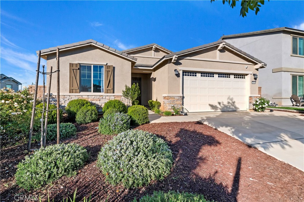 Murrieta, California, 92563, United States, 3 Bedrooms Bedrooms, ,2 BathroomsBathrooms,Residential,For Sale,2011139