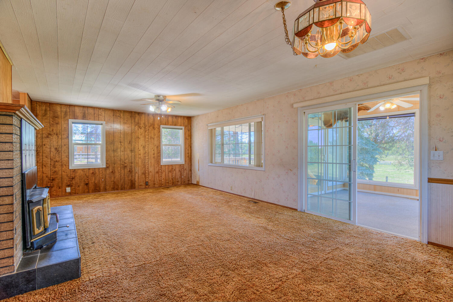 La Pine, Oregon, 97739, United States, 3 Bedrooms Bedrooms, ,2 BathroomsBathrooms,Residential,For Sale,1975035