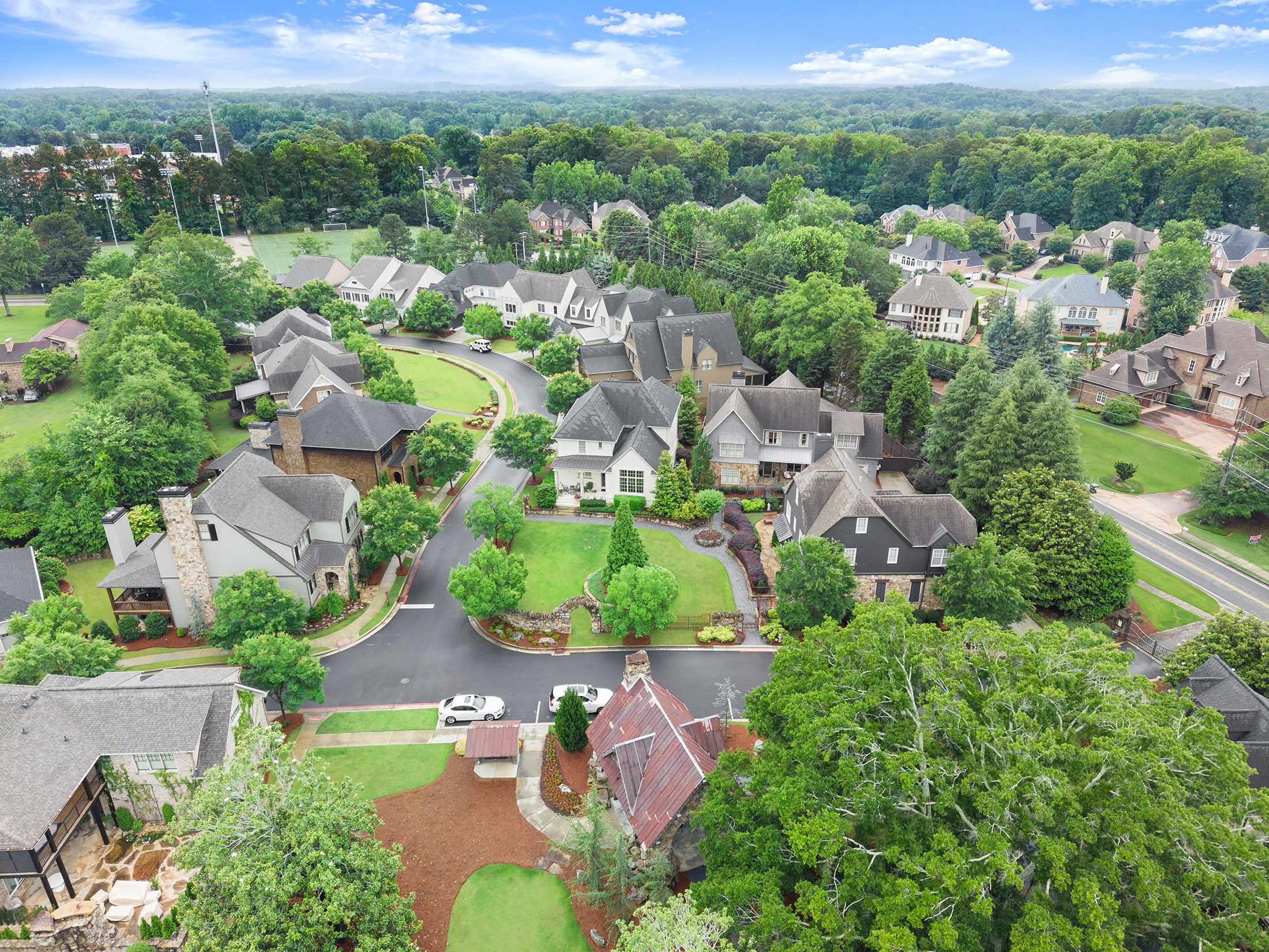  Enchanting Sanctuary Nestled within an Exclusive Enclave of Homes - 物件實景